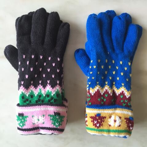 Snowflake jacquard Knitted with polar fleece lining