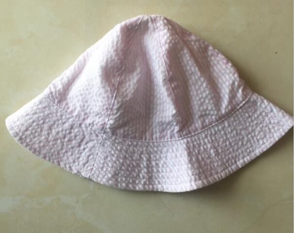 Texturized fabric girl hat