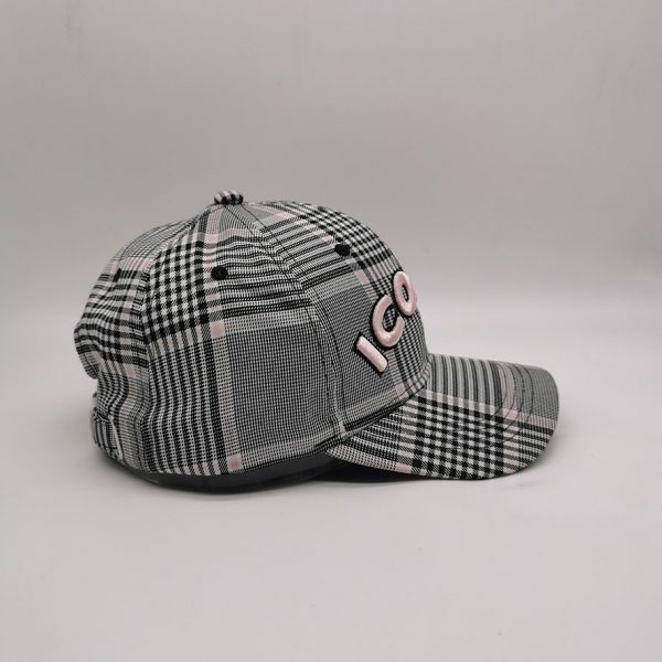 DH metal emblem checked baseball cap