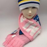 High resoultion knitted fans scarf