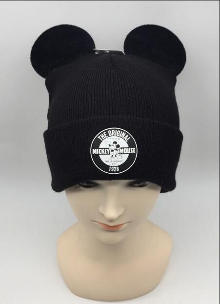 Mickey Mouse knitted hat with ears