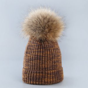 Melange knitted hat with pom