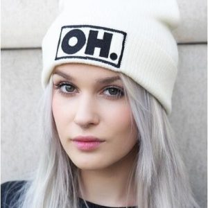 Embroidery folding beanie