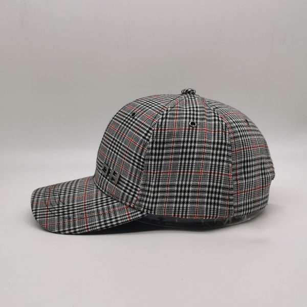 Ladies checked embroidery peak