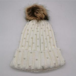 Pearls studded pompom beanie