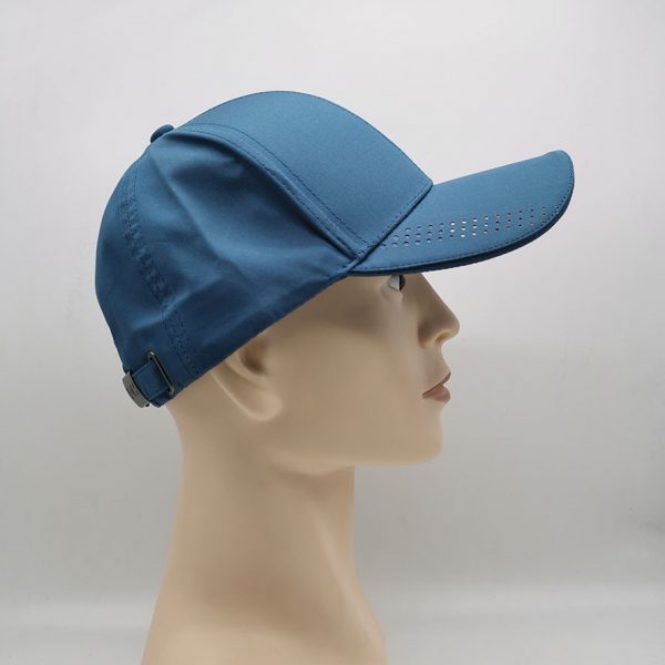 Berry découpé au laser étiré casquette argent TPU self tissu chapeau sandwich