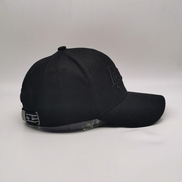 Unisex Pure Cotton Twill Baseball Cap Customized Fabric Strap Closure Hat