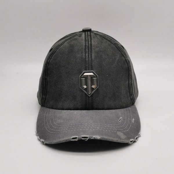 Metal logo plated Tank vintage hat